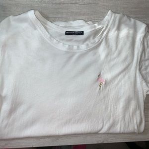 Brandy Melville embroidered flamingo white tee